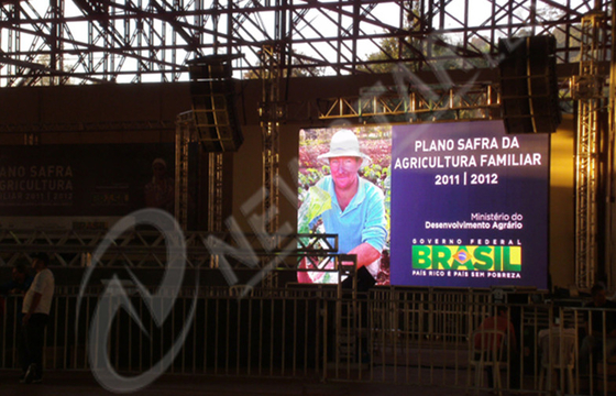 P7.62mm Indoor LED Video Wall SMD 3 in 1 Rental led display 17222 dots/㎡